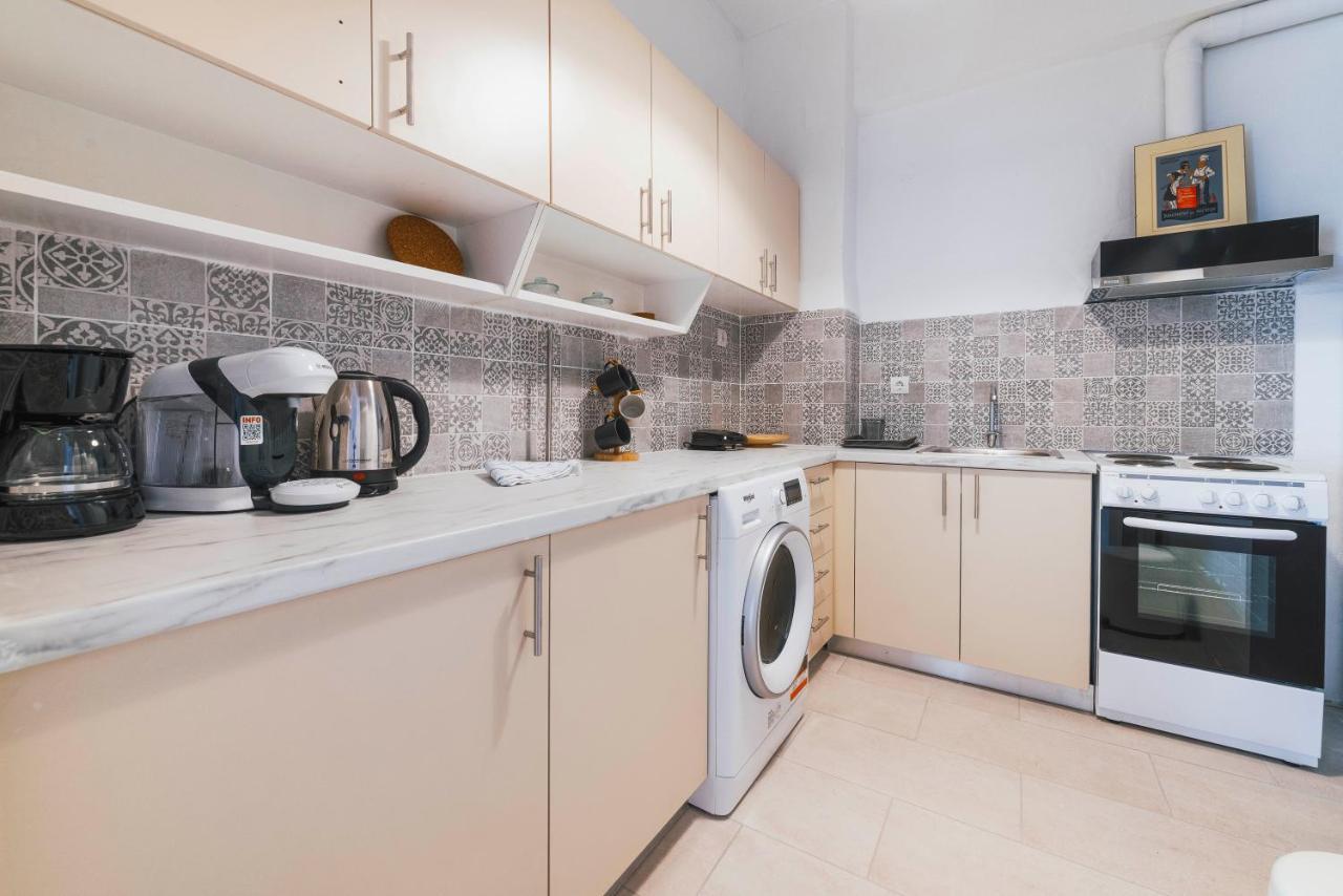 Urban Escape Next To Acropolis And Athens City Center Экстерьер фото