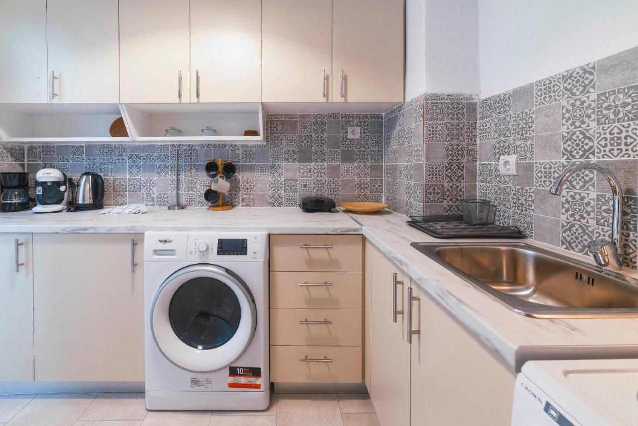 Urban Escape Next To Acropolis And Athens City Center Экстерьер фото